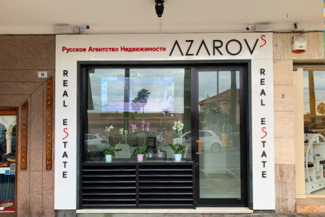 San Remo'daki emlak ajansı AZAROVS ofisi, corso Imperatrice, 8 "genişlik =